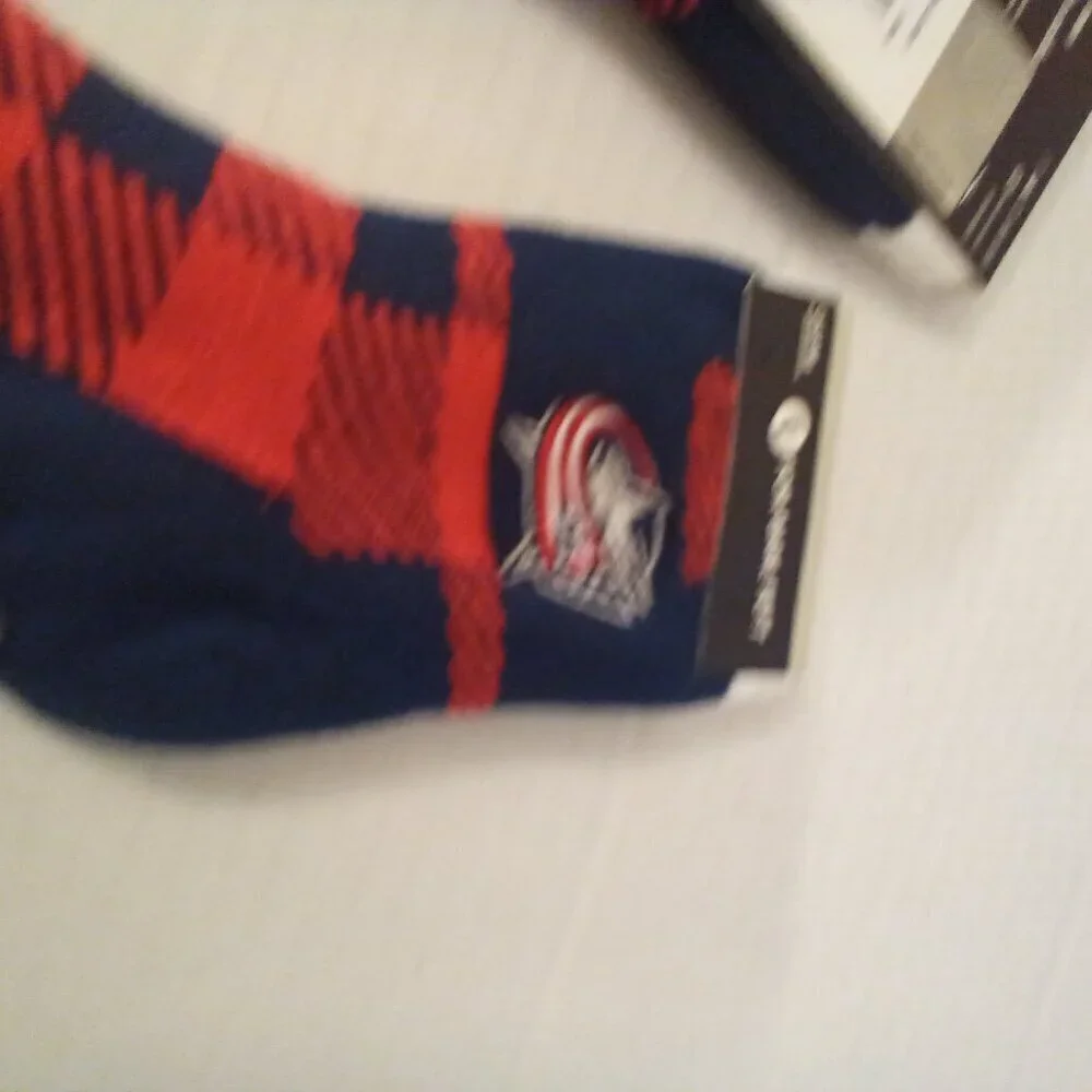 NHL Columbus Blue Jackets 2 Socks OSFM One Size For Bare Feet Plaid Red Blue